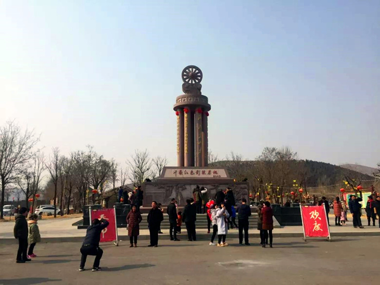 红色旅游成亮点，沂蒙红色影视基地春节黄金周接待游客近10万人
